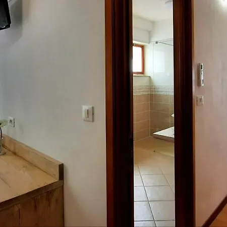 Carol فندق غرادو